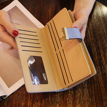 Load image into Gallery viewer, [Women] Mara&#39;s Dream Leaves Hollow Wallet

